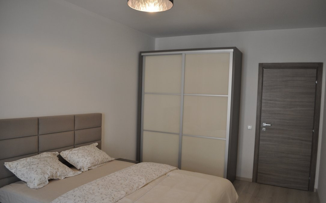 Apartament 3 camere de inchiriat complex Soho Unirii cu parcare
