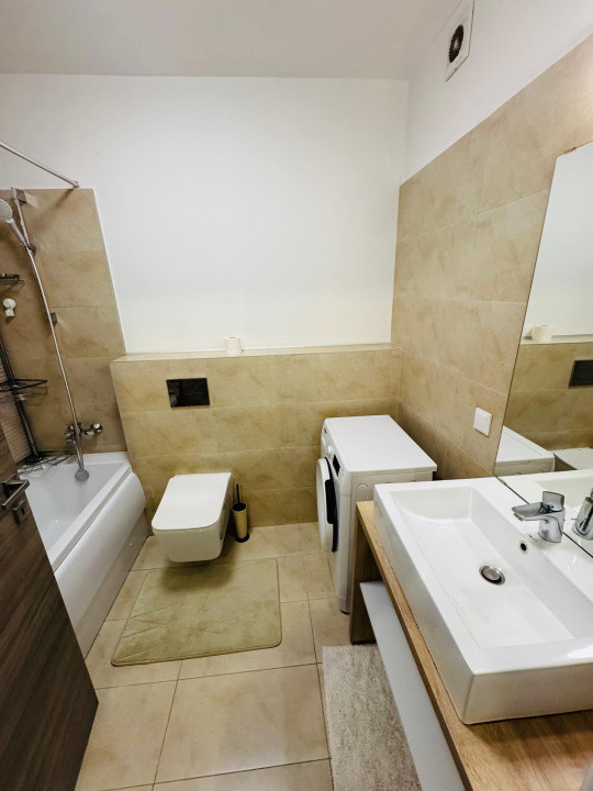 Apartament 3 camere de inchiriat complex Soho Unirii cu parcare