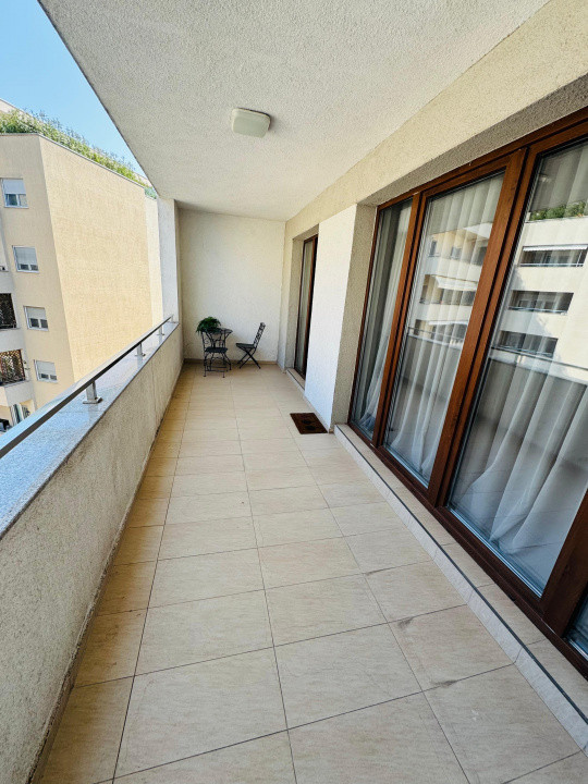Apartament 3 camere de inchiriat complex Soho Unirii cu parcare