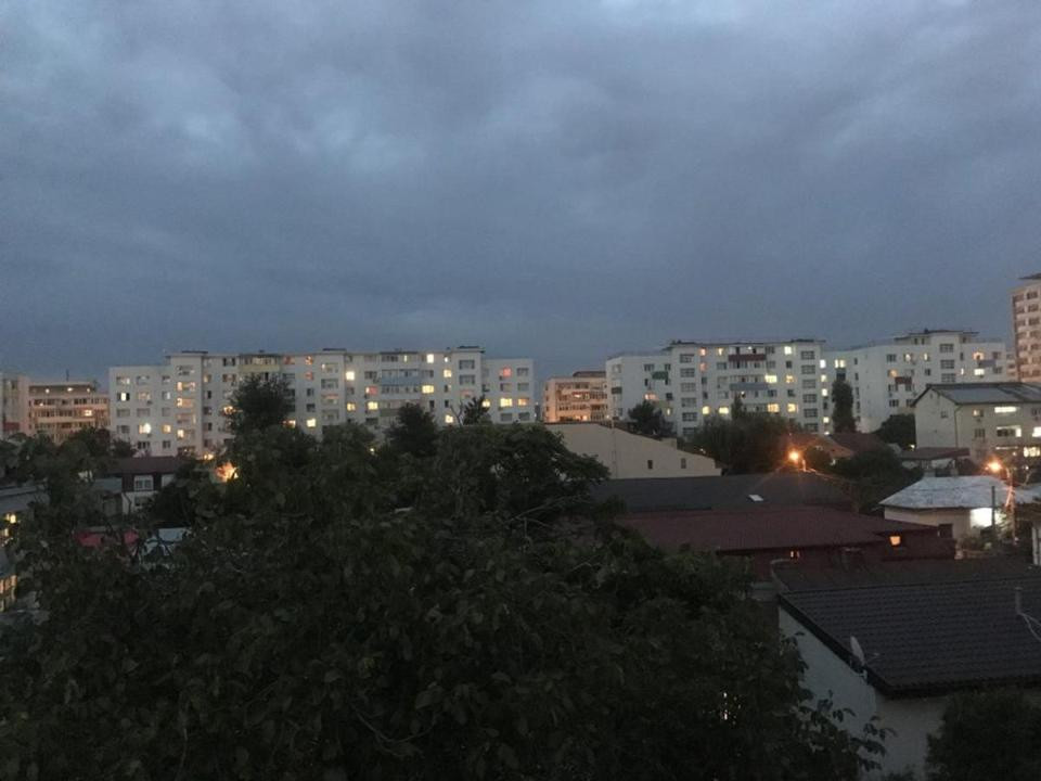 Apartament 2 camere | Calea Grivitei | bloc nou | centrala + parcare