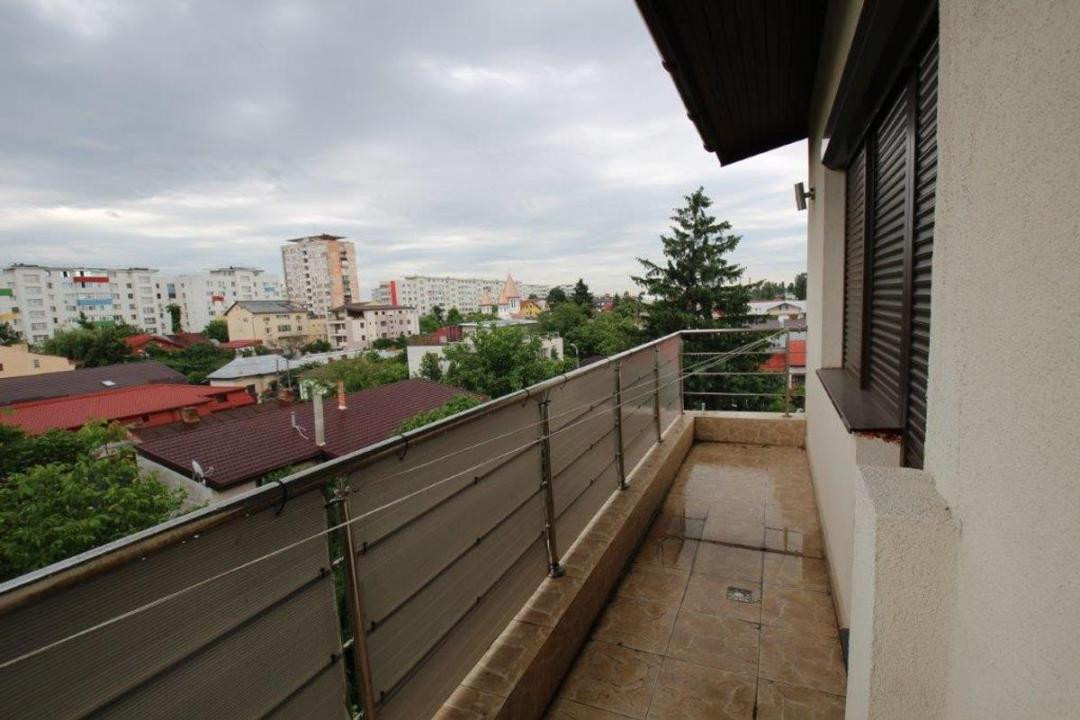 Apartament 2 camere | Calea Grivitei | bloc nou | centrala + parcare