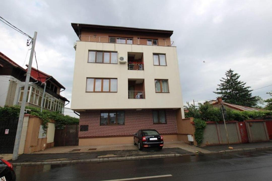 Apartament 2 camere | Calea Grivitei | bloc nou | centrala + parcare