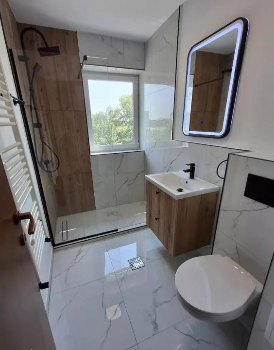 Apartament 3 camere | Metropolis Residence | 2 bai | parcare + boxa |