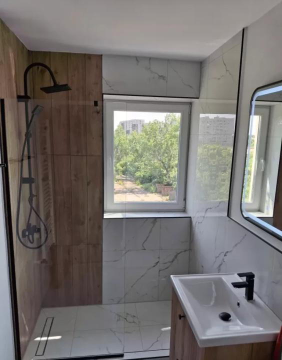 Apartament 3 camere | Metropolis Residence | 2 bai | parcare + boxa |