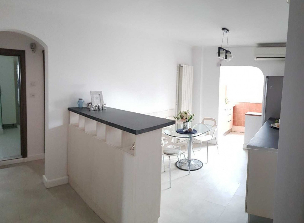 Apartament 2 camere de inchiriat Aviatiei cu centrala + loc parcare