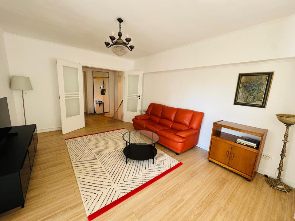 Apartament 3 camere | Calea Calarasilor | 120 mp | 2 bai | 2 balcoane