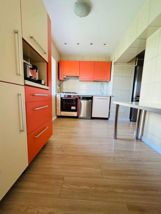 Apartament 3 camere | Calea Calarasilor | 120 mp | 2 bai | 2 balcoane