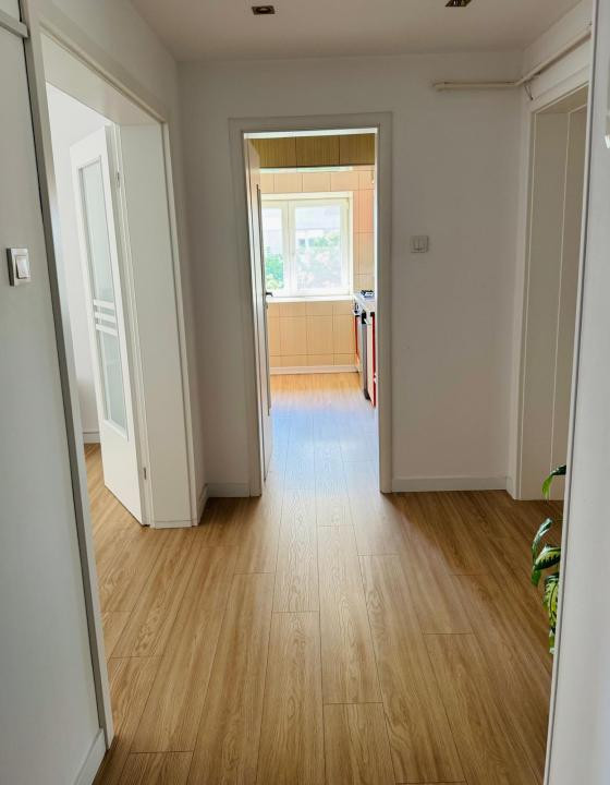 Apartament 3 camere | Calea Calarasilor | 120 mp | 2 bai | 2 balcoane