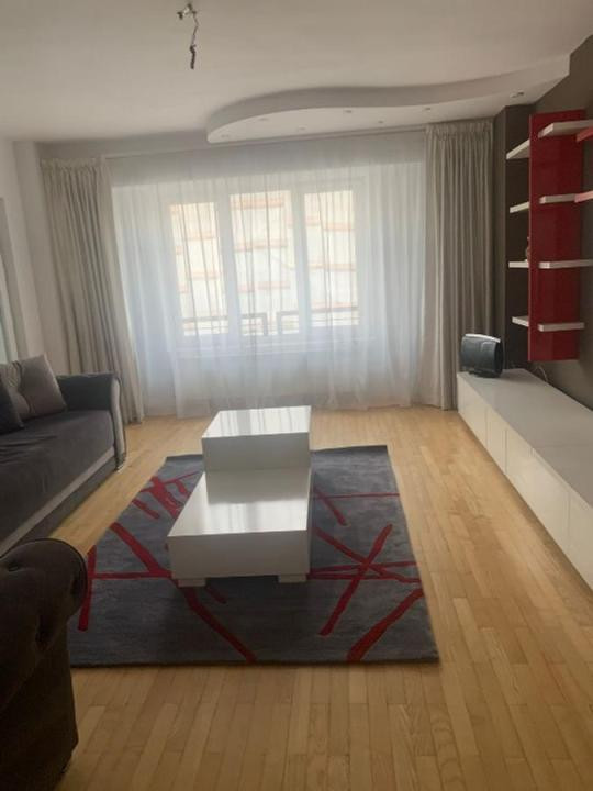 Apartament 3 camere | Nerva Traian | centrala proprie | parcare