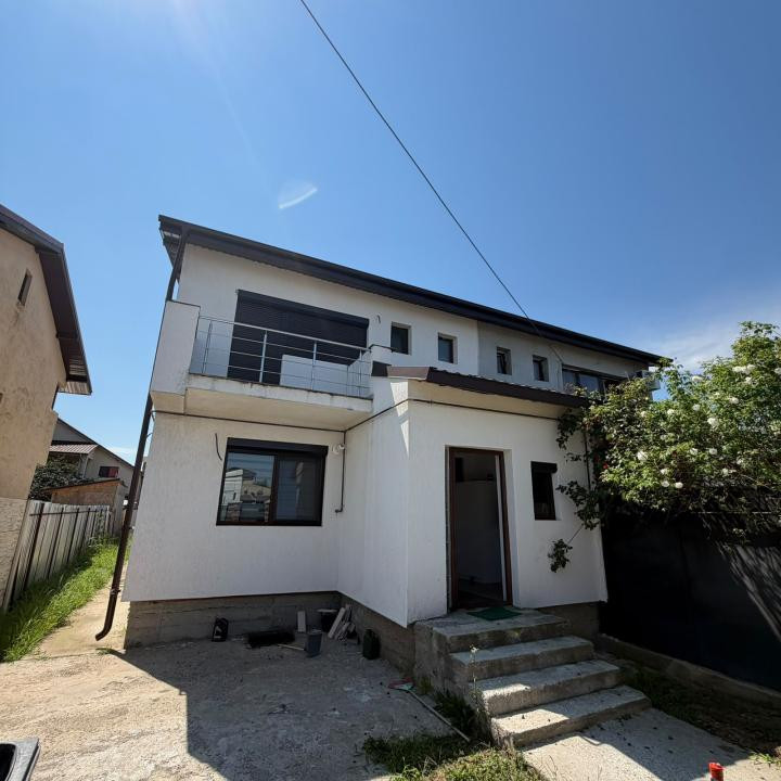 Vila| Duplex de vanzare | Balotesti | cu etaj si mansarda mobilata lux