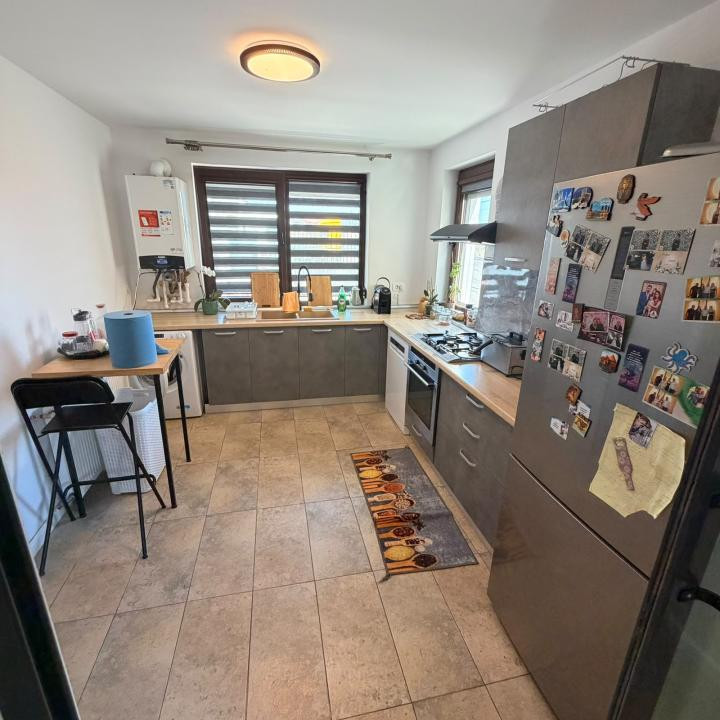 Vila| Duplex de vanzare | Balotesti | cu etaj si mansarda mobilata lux