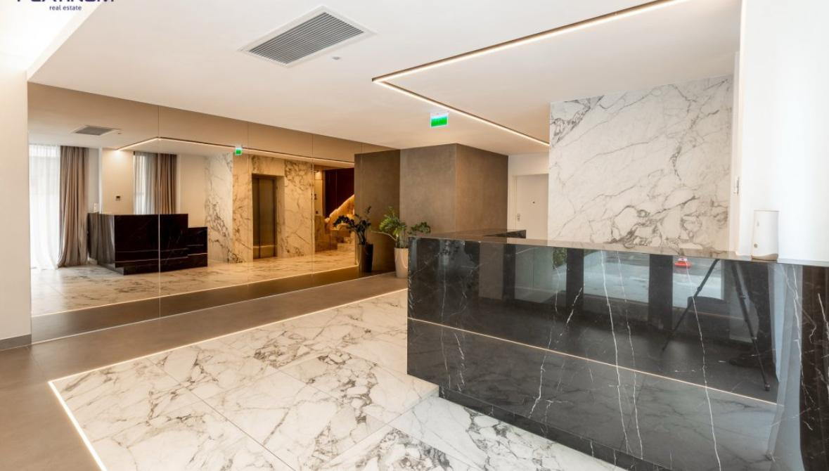 Penthouse luxos de inchiriat | Floreasca | 2 parcari | terasa 160 mp