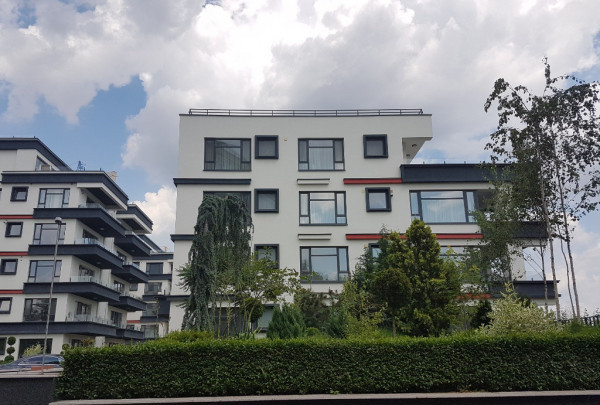 Apartament 3 camere de lux, 84 mp, complex Laguna Residence