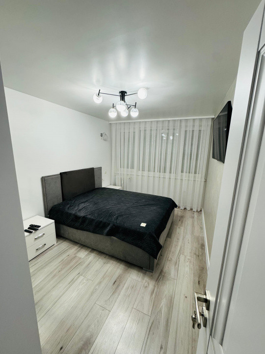 Apartament 3 camere de inchiriat Stefan cel Mare, renovat, 3 minute de metrou