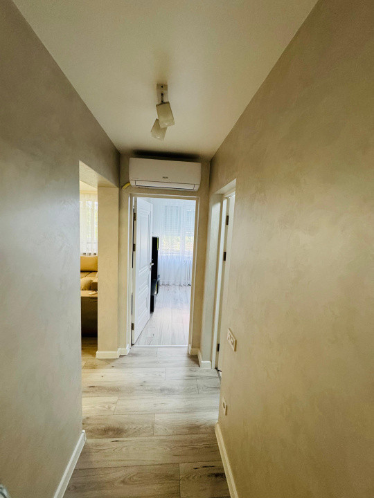 Apartament 3 camere de inchiriat Stefan cel Mare, renovat, 3 minute de metrou