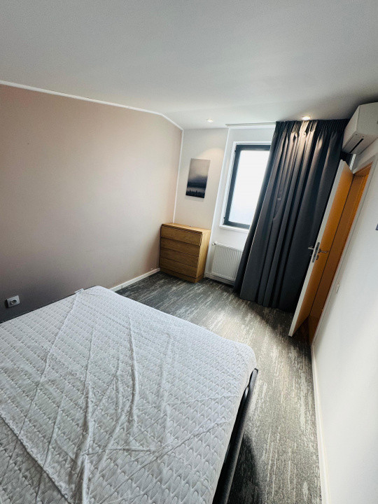 Apartament 3 camere de inchiriat in vila, renovat cu terasa si curte