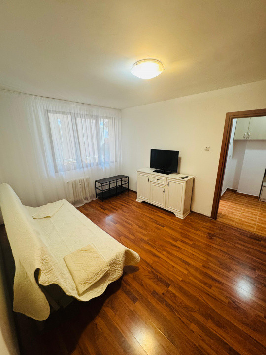 Apartament 2 camere de inchiriat Stefan cel Mare, aleea Circului