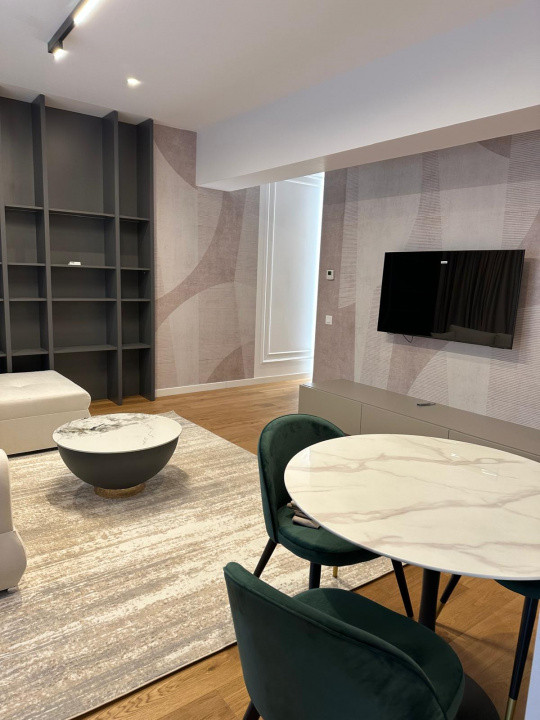 Apartament 3 camere de inchiriat One Cotroceni Park cu parcare