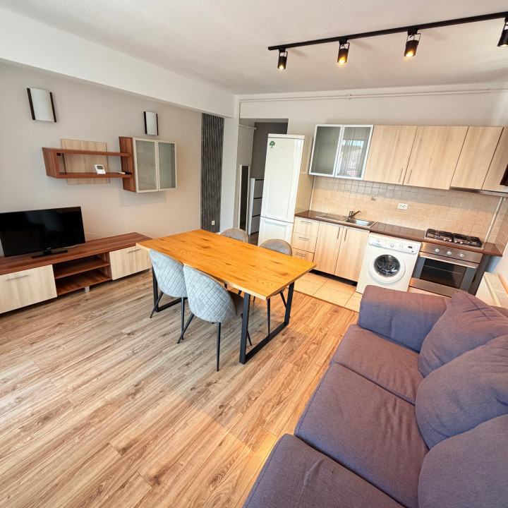 Apartament 2 camere de inchiriat Calea Grivitei bloc nou cu centrala