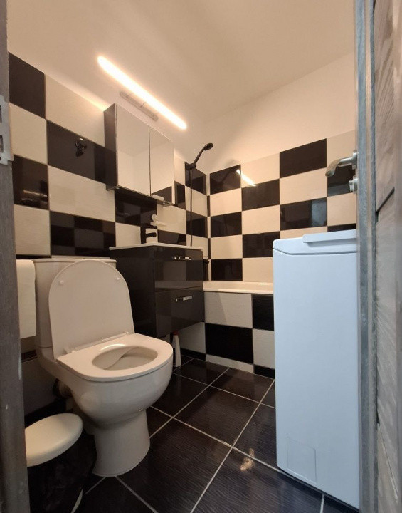 Garsoniera str Turda sector 1 complet renovata 