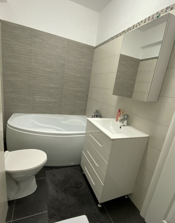 Apartament 2 camere de inchiriat Plaza Romania, Lujerului, bloc nou