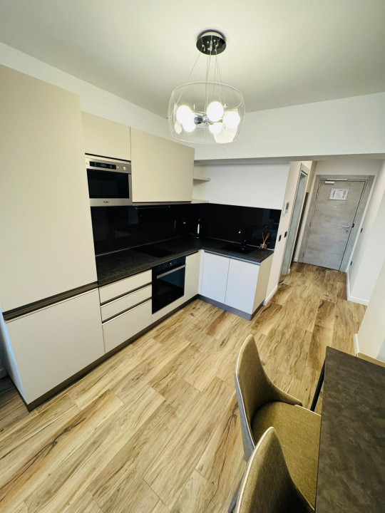 Apartament 3 camere Bd Unirii, imobil 2023, centrala bloc, lux, 2 bai