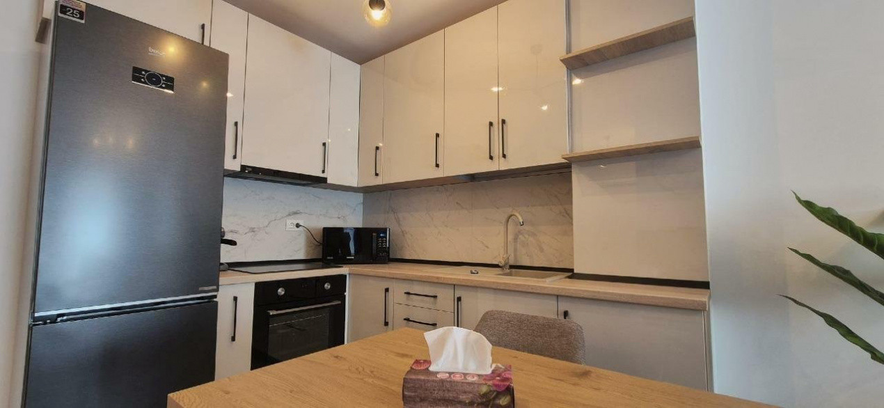 Apartament 2 camere de inchiriat Gran Via Lake View, lac Plumbuita, zona de Nord