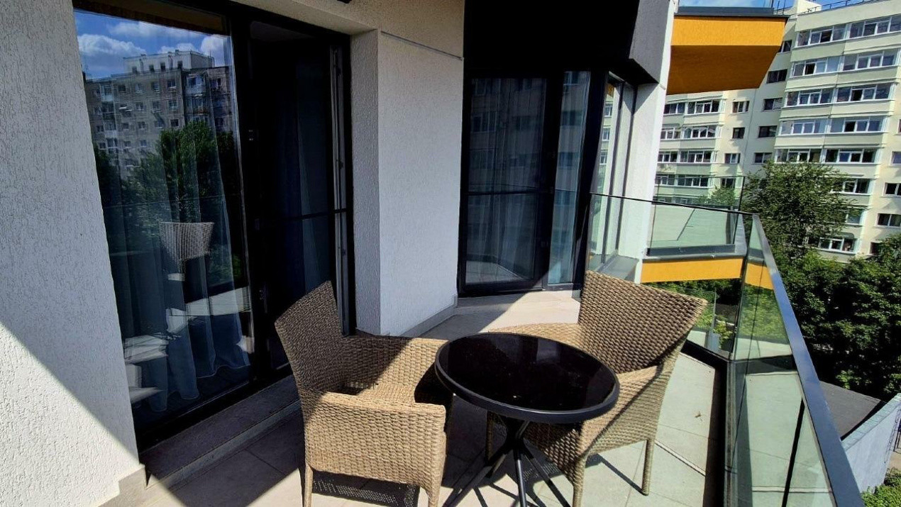 Apartament 2 camere de inchiriat Gran Via Lake View, lac Plumbuita, zona de Nord