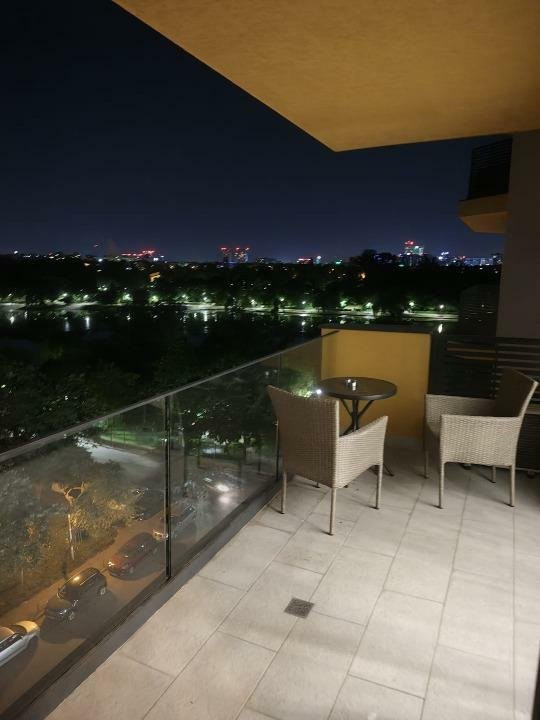 Apartament 2 camere de inchiriat Gran Via Lake View, lac Plumbuita, zona de Nord