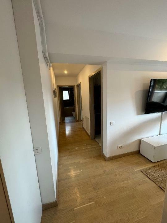 Apartament 2 camere de inchiriat, Banu Manta, Victoriei cu parcare, bloc nou