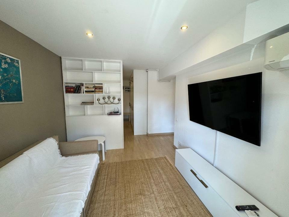 Apartament 2 camere de inchiriat, Banu Manta, Victoriei cu parcare, bloc nou