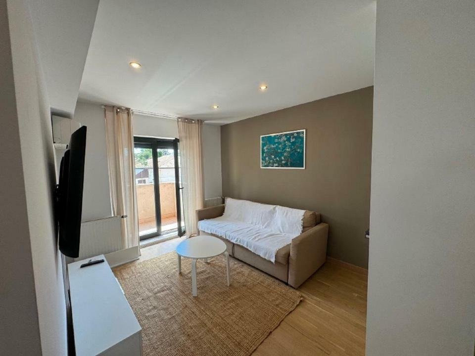 Apartament 2 camere de inchiriat, Banu Manta, Victoriei cu parcare, bloc nou